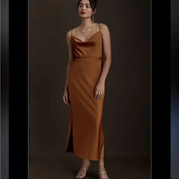 BHLDN Cali Satin Cowl-Neck Midi
Slip Dress in Excellent Pre Loved Condition - Picture 1 of 7